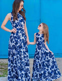 שמלה תואמת משפחתית עם הדפס פורצלן ארוך מותן גבוה